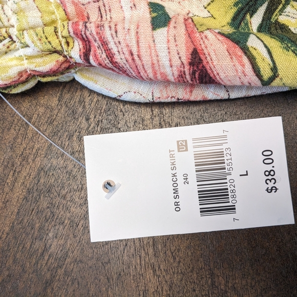 NWT Floral Print Women's Skirt Size Large - Picture 7 of 9